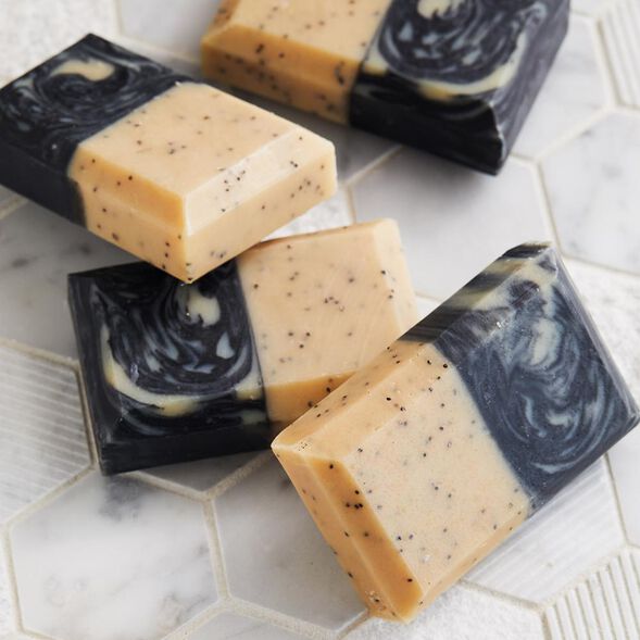 Poppy Seeds and Swirls Soap Project